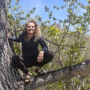 Meet your Posher, Ali